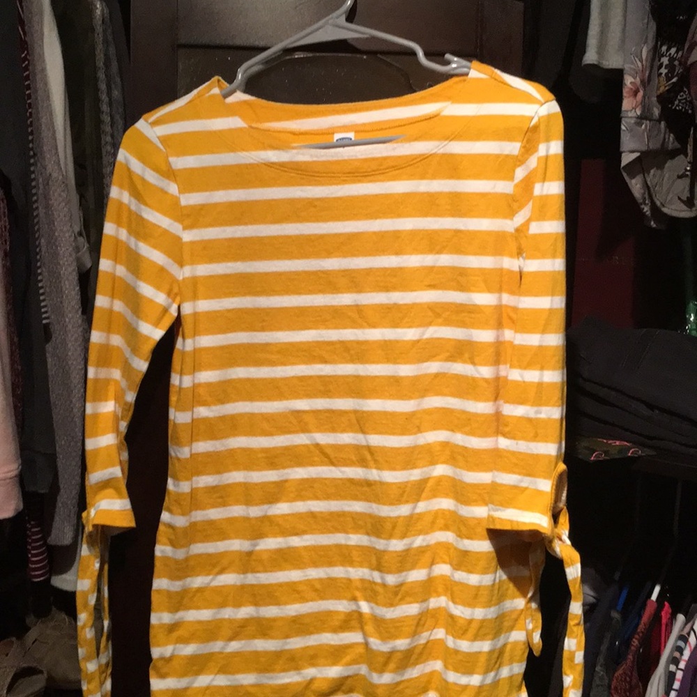 3/4 sleeve shirt